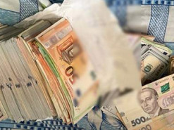 В організаторки втечі ухилянтів за кордон на Львівщині вилучили 2,5 млн грн