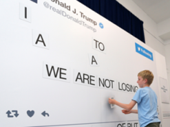 Богатейшие люди мира потеряли миллиарды из-за твитов Трампа