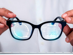 Samsung та Google випустять окуляри, які уміють коригувати зір