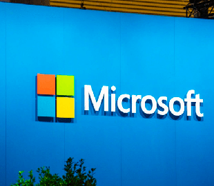 Microsoft продолжает получать патенты для устройства со складным экраном