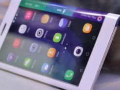 Motorola запатентовала необычный гибкий смартфон