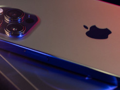 На iPhone приходится 41% выручки с продаж всех смартфонов в мире