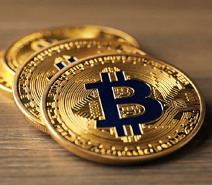 Музикант заявив про втрату майже 6 BTC через фейковий Ledger-застосунок