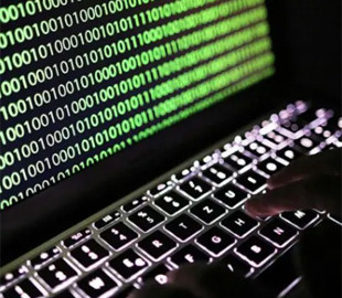 Військові кібери “привітали” російські установи з днем зв’язку рф