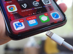 Apple знает, как полностью отказаться от разъемов в iPhone