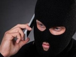 Женщина отдала мошенникам почти 5 тыс грн за "выигранное" авто