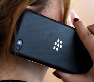 Facebook обвинил BlackBerry в краже технологий