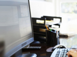 Дев'ятирічна дитина з Дніпра "кладе" DDoS-атаками сайти РФ