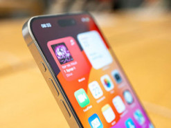 Apple оштрафували за продаж iPhone без зарядного пристрою