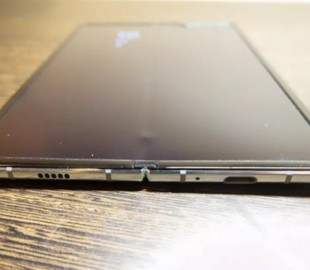 Это катастрофа: складной Galaxy Fold ломается прямо на обзорах