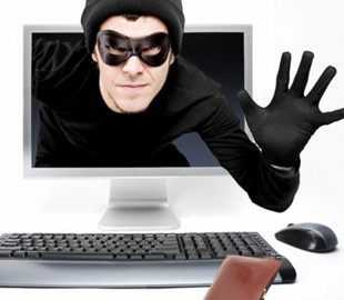 Мешканка Кам’янеччини замовила захиснику подарунок та потрапила на шахраїв