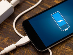 Ученые придумали, как заряжать смартфон от тела владельца