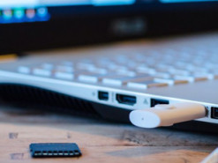 Необходимое зло: изобретатель USB извинился за гнев пользователей