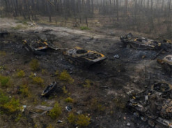 Суд в Петербурге запретил сайты с данными о военных потерях России