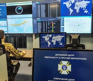 Киберполиция проверяет в соцсетях призывы к использованию газовых баллончиков в школах