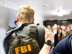 Забыли запаролить. ФБР "слило" секретные данные о 2 млн потенциальных террористов, - СМИ