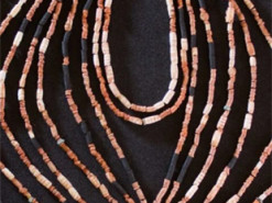 Археологи реконструювали дитяче намисто віком 9 000 років