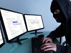 Мошенники выманивали биткоины у жертв, желающих вывести криптовалюту с поддельного кошелька