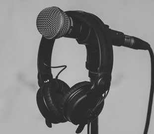 Разработчики научили нейросеть петь