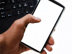 Люди по всьому світу використовують сайт, щоб надіслати СМС про війну в Україні випадковим росіянам