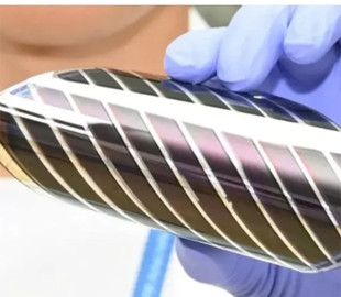 Витримують воду та згинання. У Кореї створили надстійкі елементи сонячних панелей