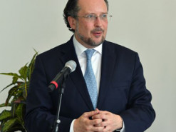 В Австрії допускають послаблення санкцій, якщо Путін піде на поступки