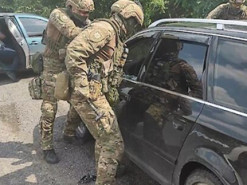 Полиция задержала банду, которая торговала наркотиками на украинских курортах