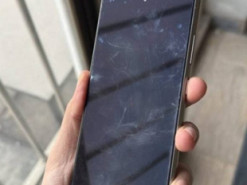 Користувачі Galaxy S24 Ultra розповіли про проблеми з антибліковим покриттям