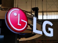 LG интересуется, как потребители относятся к выемке в дисплее