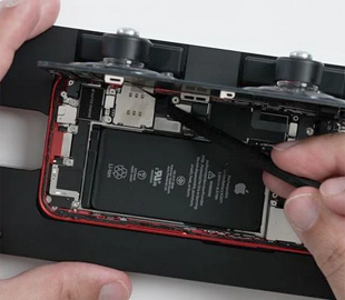 Самостоятельный ремонт iPhone оказался сложным и нерентабельным