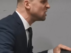 Розмова путіна із шойгу: "Донбас наш?"- "Наш, правда, поки тільки холодильник", - сатиричне відео