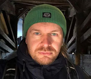 Олександр Положинський у лавах ЗСУ написав нову пісню про волонтерів