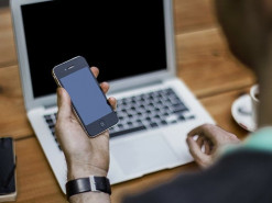 Женщина пополнила интернет-мошенникам мобильные на 8 тысяч гривен