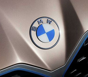 Под контролем: в BMW посадили искусственный интеллект на «привязь»