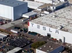 Власти Калифорнии не допустят преждевременного возвращения к работе предприятия Tesla
