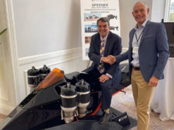 Как в «Звездных войнах»: Создан первый летающий мотоцикл