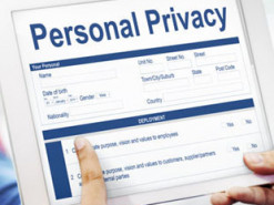 Киевский апелляционный суд взыскал моральный ущерб за разглашение персональных данных с интернет-оператора