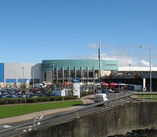 У модульних будинках та амбарах. В Ірландії готують нове житло для українців