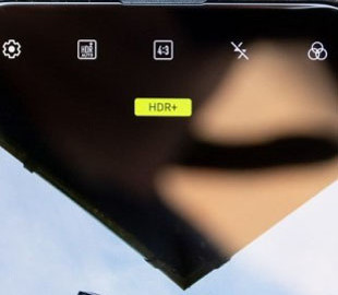 Xiaomi запатентовала смартфон с выдвижной «камерой-бабочкой»