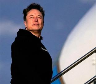 Колишній агент ФБР заявив, що хотів застерегти Маска про переслідування з боку Росії