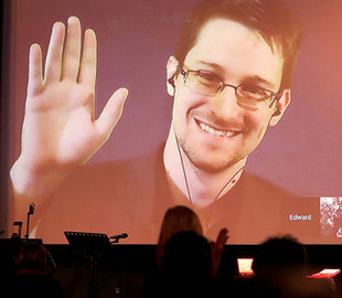 Сноуден заявил, что его едва не раскрыли при краже секретов спецслужб США