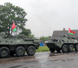 Білорусь почала навчання зі "звільнення захоплених територій": що відомо