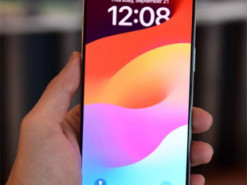 Apple оголошує про припинення продажу трьох моделей iPhone