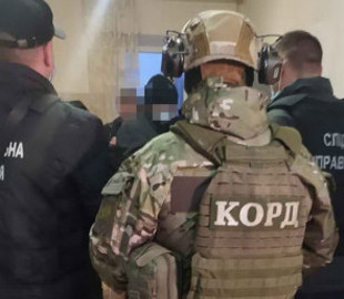 Затримали 33-річного вінничанина, якого підозрюють у мільйонних оборудках через інтернет-продажі