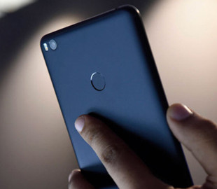 У Росії з вересня покупців SIM-карт будуть знімати на камеру