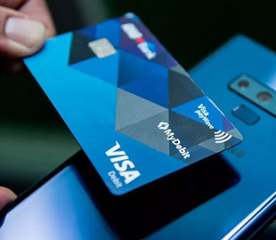 Visa запускает технологию приема платежей с помощью смартфона в США