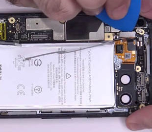 Google Pixel 5 показал высокое качество сборки устройства и неплохую ремонтопригодность