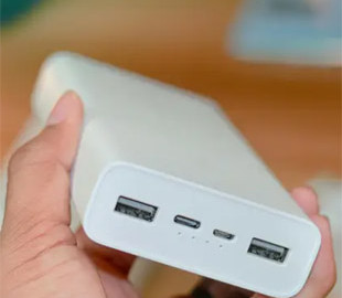 Не лише телефон: ось що можна зарядити від павербанка