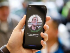 Face ID может распознавать два лица в iOS 12