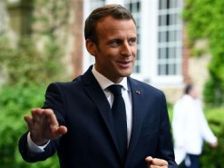 Макрон собирается воевать с фейками